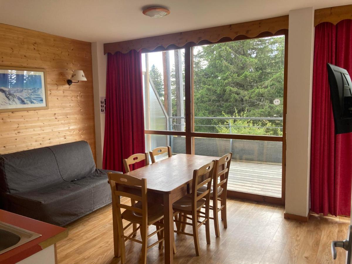 Appartement Pied Des Pistes, Terrasse Wifi Et Parking Chamrousse Exteriör bild